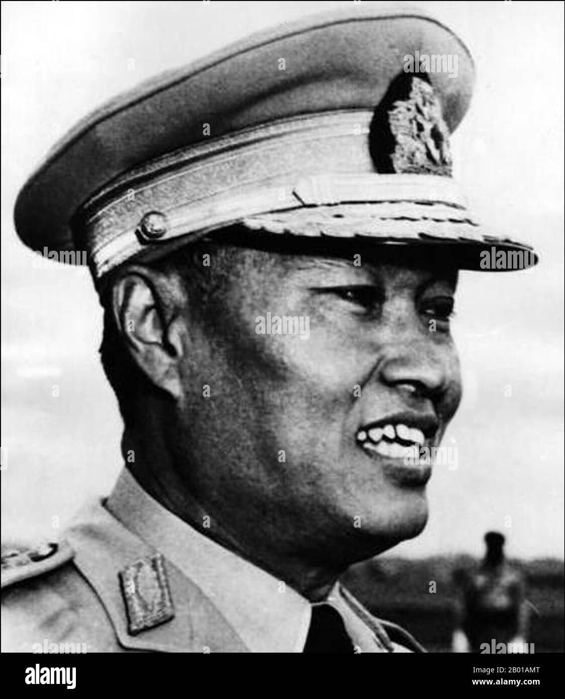 Birma/Myanmar: Ne Win (c. 1910-2002), Premierminister von Burma von 1958 bis 1960 und 1962 bis 1974 und auch Staatsoberhaupt von 1962 bis 1981. Ne Win (geboren am 24. Mai oder 14. Mai 1911 oder 10. Juli 1910 – 5. Dezember 2002) war Politiker und Militärkommandant. Er war von 1958 bis 1960 und 1962 bis 1974 Premierminister von Burma und von 1962 bis 1981 Staatsoberhaupt. Er war auch der Gründer und von 1963 bis 1988 Vorsitzender der Burma Socialist Program Party, die von 1964 bis 1988 die einzige politische Partei im birmanischen Nationalstaat war. Stockfoto