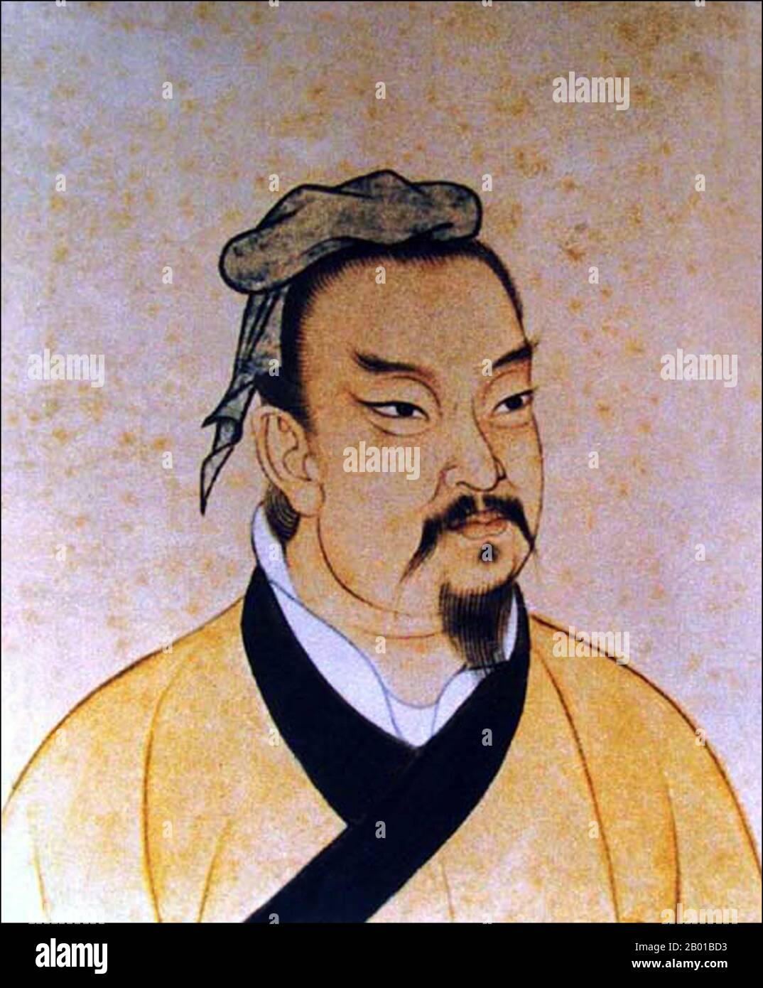 China: Sunzi oder Sun-Tzu (c. 544-496 v. Chr.), General, Militärstratege und Autor von „The Art of war“. Hängende Schriftrolle, Qing-Dynastie. Sun Tzu/Sunzi, Geburtsname Sun Wu und Höflichkeitsname Changqing, war ein alter chinesischer Militärgeneral, Stratege und Philosoph aus der östlichen Zhou-Zeit, von dem angenommen wird, dass er 'die Kunst des Krieges', ein einflussreiches altes chinesisches Buch über militärische Strategie, geschrieben hat. Sun Tzu hat sowohl als Autor von The Art of war als auch durch Legende einen bedeutenden Einfluss auf die asiatische und westliche Geschichte und Kultur gehabt. Stockfoto