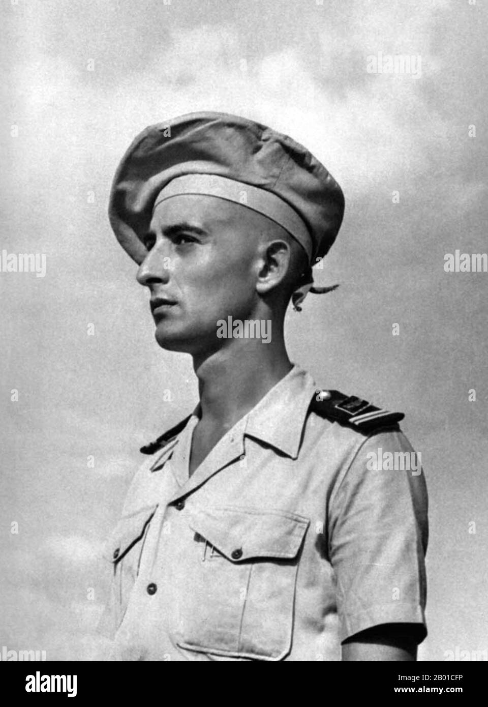 Frankreich/Vietnam: Leutnant Bernard de Lattre de Tassigny (11. Februar 1928 - 30. Mai 1951), c. 1950. Bernard de Lattre de Tassigny war ein Offizier der französischen Armee, der während des Zweiten Weltkriegs und des ersten Indochina-Krieges kämpfte. Bernard de Lattre erhielt während seiner militärischen Karriere mehrere Medaillen, darunter die Médaille Militaire. Er wurde im Alter von 23 Jahren bei Kämpfen in der Nähe von Ninh Binh getötet. Zum Zeitpunkt seines Todes war sein Vater, General Jean de Lattre de Tassigny, der Generalkommandeur der französischen Streitkräfte in Indochina. Bernards Tod wurde in der Zeitung weit verbreitet. Stockfoto