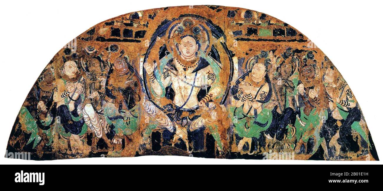 China: Der Buddha Maitreya Unterricht, umgeben von Jüngern, Kizil Thousand Buddha Caves, Xinjiang, c. 7.-8. Century CE. Die Kizil-Höhlen (auch romanisierte Qizil-Höhlen, Schreibvariante Qyzyl; Uigur: Qizil Ming Öy; Chinesen: 克孜尔千佛洞; Pinyin: Kèzīěr Qiānfú Dòng; wörtlich „Kizil-Höhle der tausend Buddhas“) sind eine Reihe von 236 buddhistischen Felshöhlen in der Nähe der Stadt Kizil (克孜尔乡) in Baiicheng, China. Der Standort befindet sich am nördlichen Ufer des Muzat, 75 Kilometer nordwestlich von Kucha (per Straße). Diese Gegend war ein Handelszentrum der Seidenstraße. Stockfoto