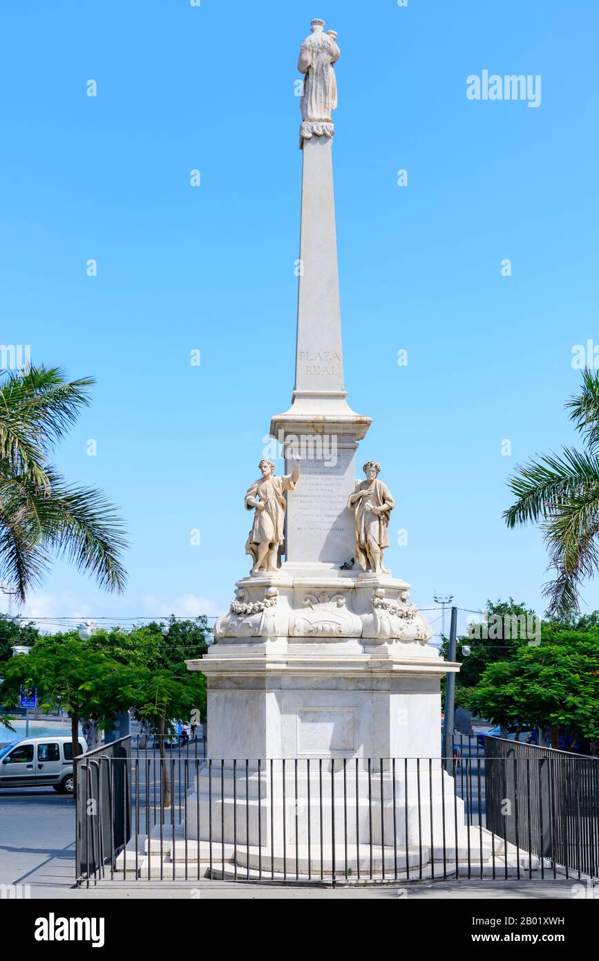 Obelisco de la Candelaria, Plaza de la Candelaria Santa Cruz de Teneriffa, Kanarische Inseln. Stockfoto