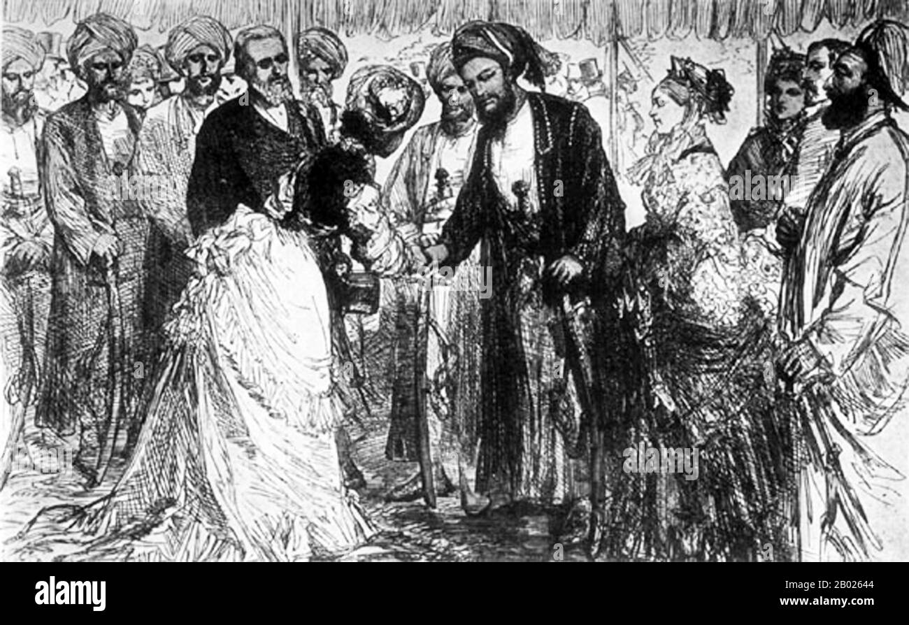 Sayyid Barghash bin Sagte Al-Busaid, GCMG, GCTE (1837 - 26. März 1888) (arabisch: برغش بن سعيد البوسعيد‎), Sohn Von Said bin Sultan, war der zweite Sultan von Sansibar. Barghash regierte Sansibar vom 7. Oktober 1870 bis zum 26. März 1888. Sir Henry Bartle Edward Frere, 1st Baronet, GCB, GCSI, (29. März 1815 - 29. Mai 1884) war ein britischer Kolonialverwalter. Im Jahr 1872 schickte ihn das Auswärtige Amt nach Sansibar, um einen Vertrag mit dem Sultan auszuhandeln, sagte Barghash bin zur Unterdrückung des Sklavenverkehrs. Stockfoto