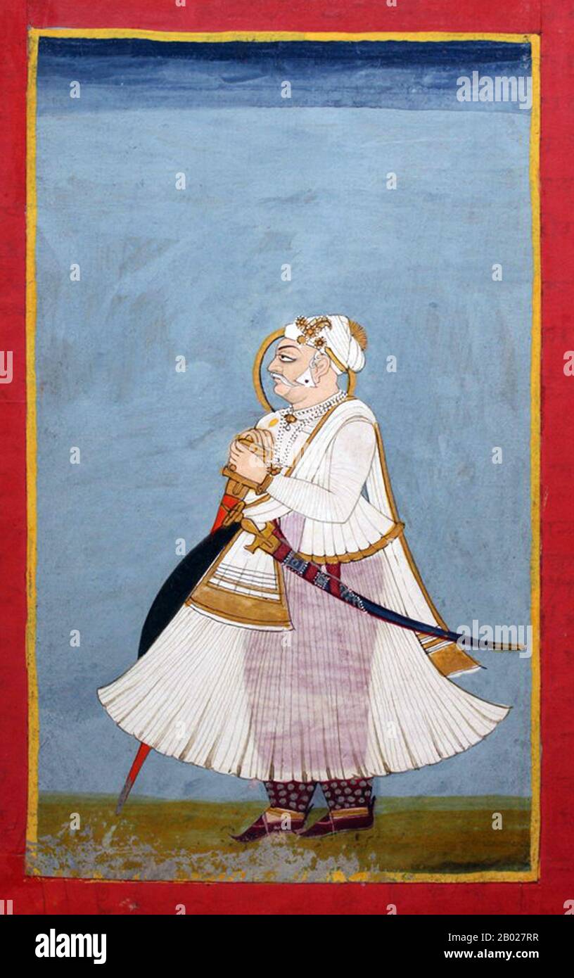 Indien: Jaswant Singh (26. Dezember 1626 – ca. 28. Dezember 1678), Maharaja of Marwar, Rajasthan (R. 1638–1678). Miniatur-Aquarellmalerei, ca. Mitte des 19. Jahrhunderts. Marwar ist eine Region im südwestlichen Rajasthan im Westen Indiens. Sie liegt teilweise in der Wüste Thar. Im Rajasthani-Dialekt bedeutet „wad“ ein bestimmtes Gebiet. Das Wort Marwar leitet sich vom Sanskrit-Wort Maruwat ab. Die englische Übersetzung lautet „die Region der Wüste“. Marwar umfasst die heutigen Distrikte Barmer, Jalore, Lakshman Nagar, Jodhpur, Nagaur und Pali. Stockfoto