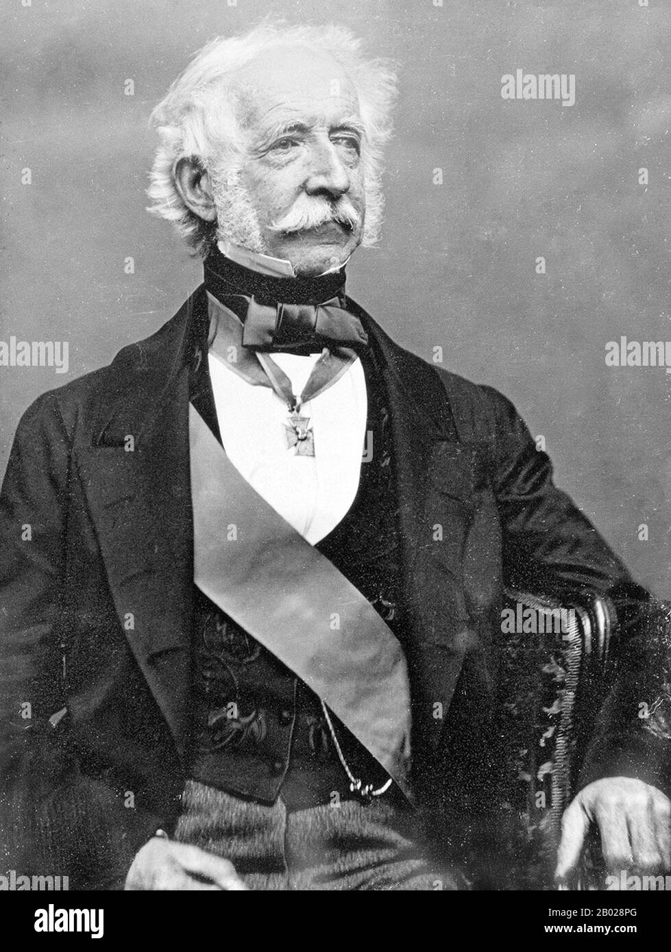 Großbritannien/China: Hugh Gough, 1. Viscount Gough (3. November 1779 bis 2. März 1869). Daguerreotypisches Porträt, 1850. Feldmarschall Hugh Gough, 1. Viscount Gough KP, GCSI, KCB, PC, war ein Offizier der britischen Armee. Er soll in allgemeineren Aktionen befehligt haben als jeder andere britische Offizier des 19. Jahrhunderts außer dem Duke of Wellington. Er diente in Südafrika, auf den Westindischen Inseln, Surinam, dem Halbinsel-Krieg und Indien, bevor er während des Ersten Opiumkrieges (1839–1842) zum Oberbefehlshaber der britischen Streitkräfte in China ernannt wurde. Stockfoto