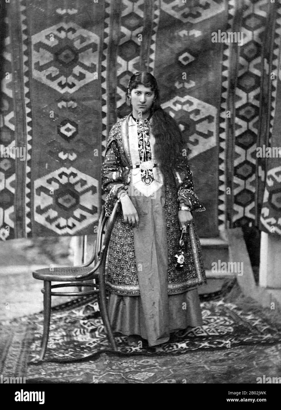 Armenien ist ein Bergland in der südkaukasischen Region Eurasien. Das Hotel liegt an der Kreuzung von Westasien und Osteuropa. Es grenzt im Westen an die Türkei, im Norden an Georgien, im Osten an die de facto unabhängige Republik Nagorno-Karabach und im Osten an Aserbaidschan und im Süden an den Iran und die aserianische Exklave Nakhchivan. Zwischen dem 16. Und Anfang des 19. Jahrhunderts kam die aus Ostmenien und Westmenien bestehende traditionelle Armenische Heimat unter die Herrschaft der rivalisierenden ottonischen und persischen Reiche, die oft zwischen ersteren und letzteren im Laufe des c Stockfoto