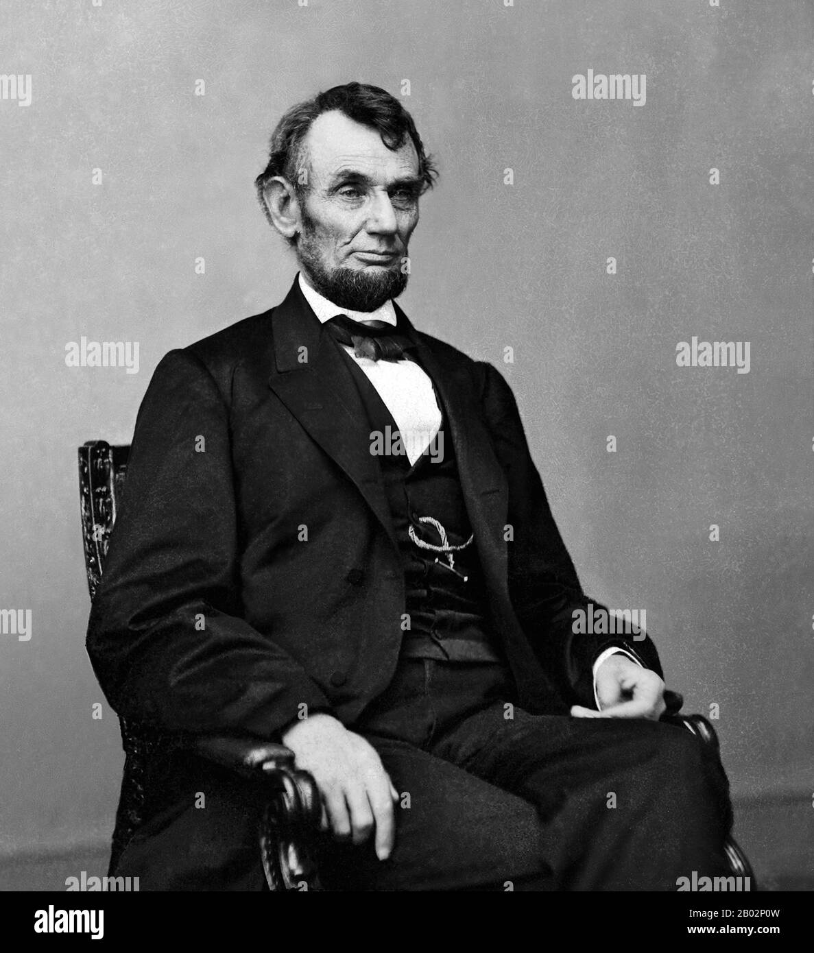 Abraham Lincoln (12. Februar 1809 - 15. April 1865) war der 16. präsident der Vereinigten Staaten und diente von März 1861 bis zu seiner Ermordung im April 1865. Lincoln führte die Vereinigten Staaten durch seinen Bürgerkrieg - seinen blutigsten Krieg und seine größte Moral-, Verfassungs- und politische Krise. Dabei bewahrte er die Union, schaffte die Sklaverei ab, stärkte den Bund und modernisierte die Wirtschaft. Stockfoto