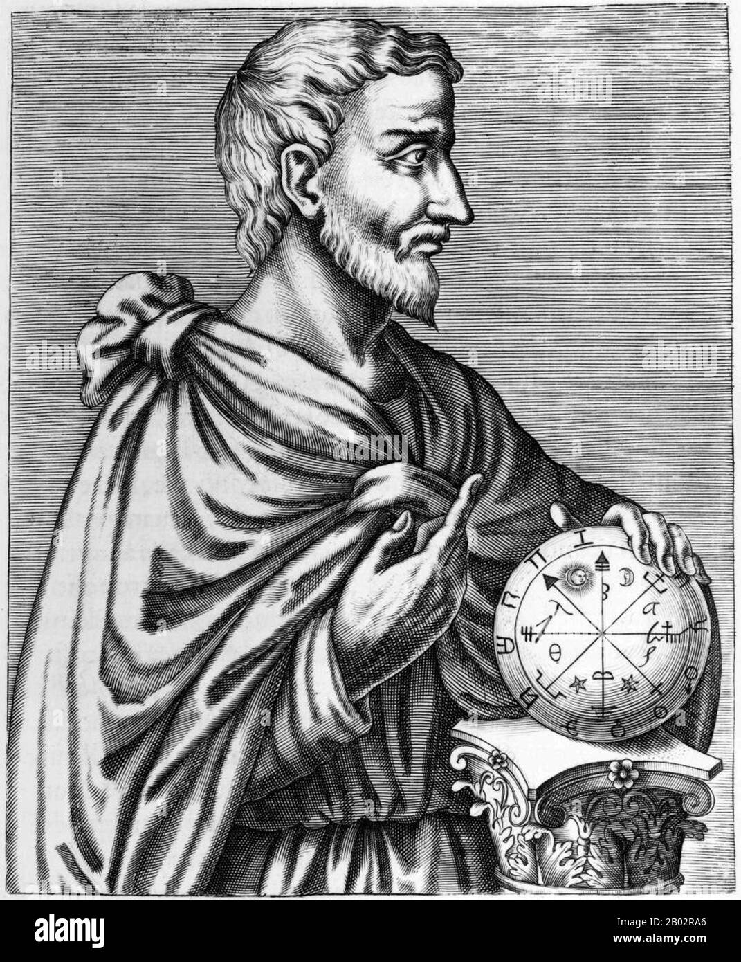 Pythagoras der Samian war ein ionischer griechischer Philosoph, Mathematikhistoriker und Gründer der religiösen Bewegung namens Pythagoreanismus. Die meisten Informationen über Pythagoras wurden Jahrhunderte nach seinem Leben niedergeschrieben, so dass nur sehr wenig verlässliche Informationen über ihn bekannt sind. Er wurde auf der Insel Samos geboren und war möglicherweise in seiner Jugend weit gereist und besuchte Ägypten und andere Orte, die nach Wissen suchten. Pythagoras leistete im späten 6. Jahrhundert v. Chr. einflussreiche Beiträge zur Philosophie und Religion. Er wird oft als großer Mathematikhistoriker, Mystiker und Wissenschaftler verehrt und ist am bekanntesten für die Pyt Stockfoto