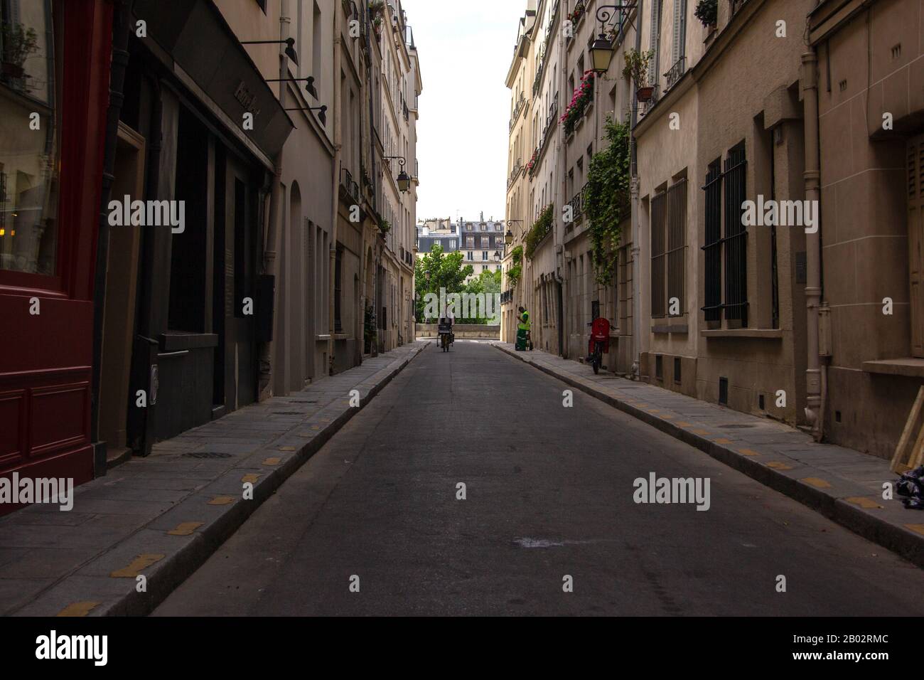 Radfahrer auf einer Straße, Paris Stockfoto
