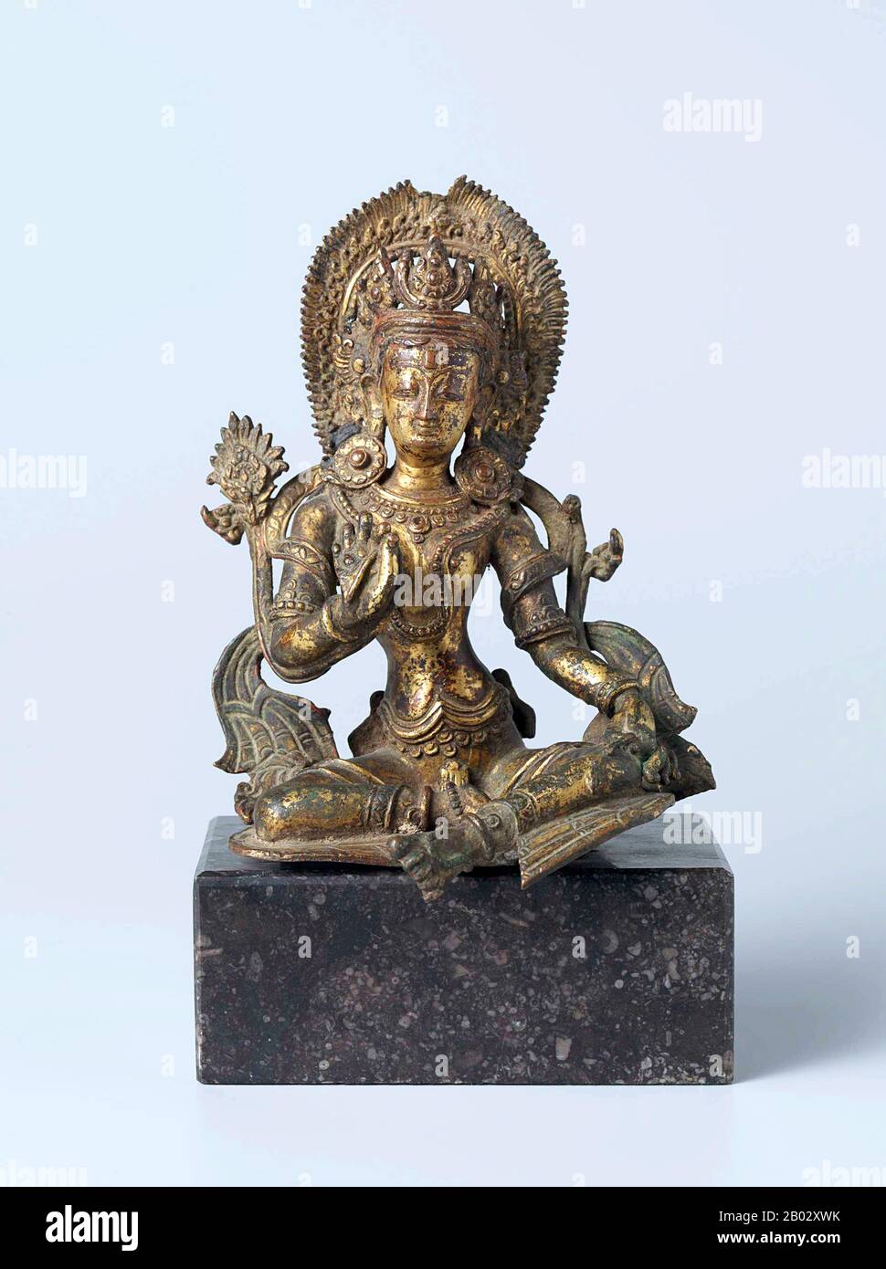 Im Hinduismus ist Indrani (Königin von Indra) die Göttin des Zorns und