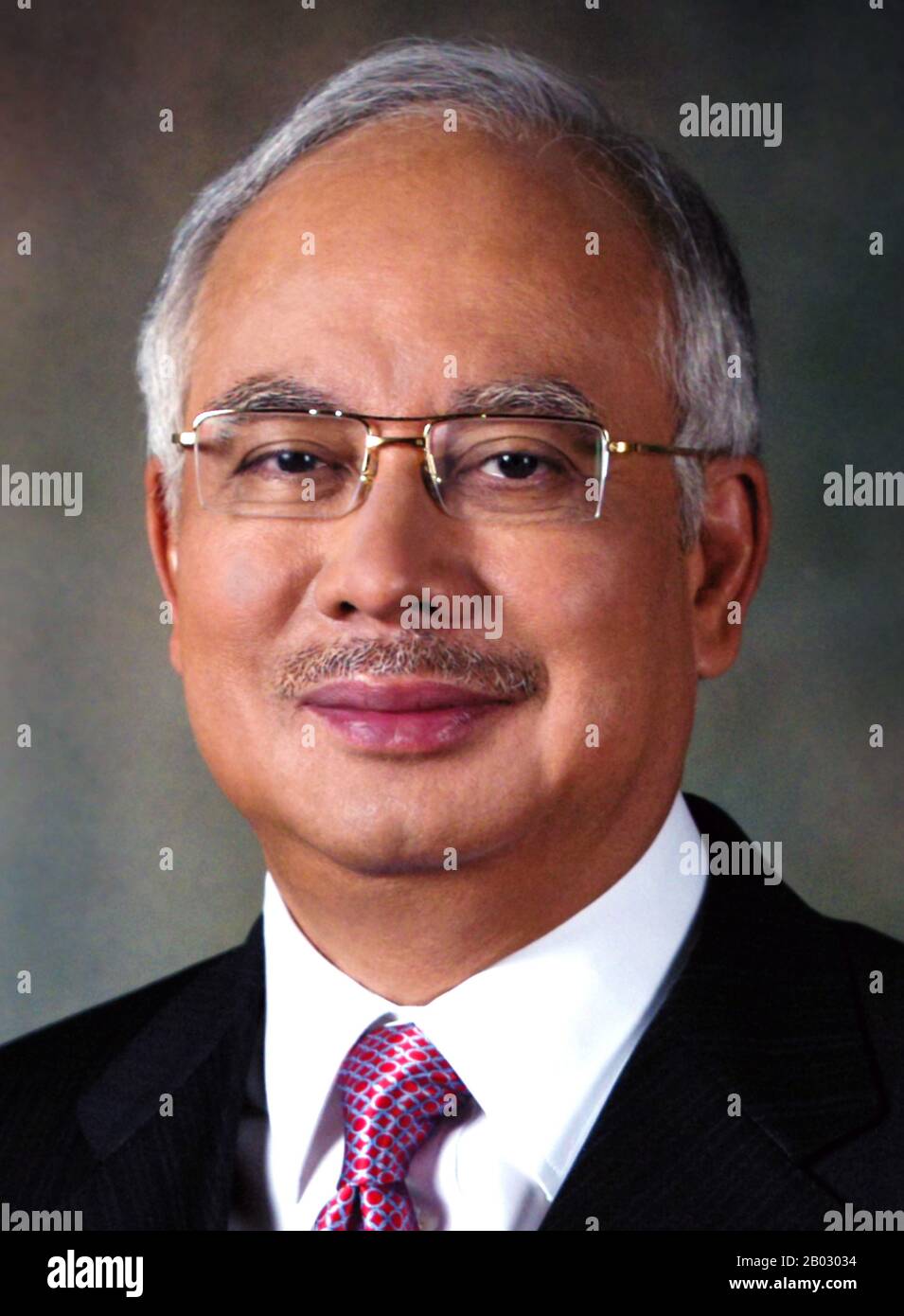 Dato' Sri Haji Mohammad Najib bin Tun Haji Abdul Razak (* 23. Juli 1953) ist der sechste und aktuelle Premierminister von Malaysia. Er wurde am 3. April 2009 als Nachfolger von Abdullah Ahmad Badawi auf die Position vereidigt. Er ist Präsident der United Malays National Organization, der führenden Partei in der regierenden Barisan Nasional Koalition in Malaysia. Stockfoto