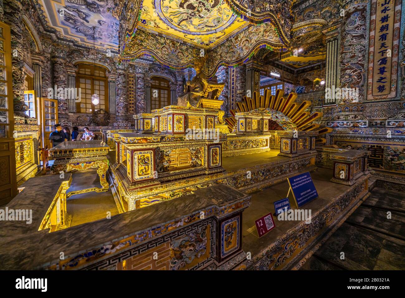 Hue, Vietnam - 12. Januar 2020: Royal Tomb of Khai Dinh King Images Stockfoto