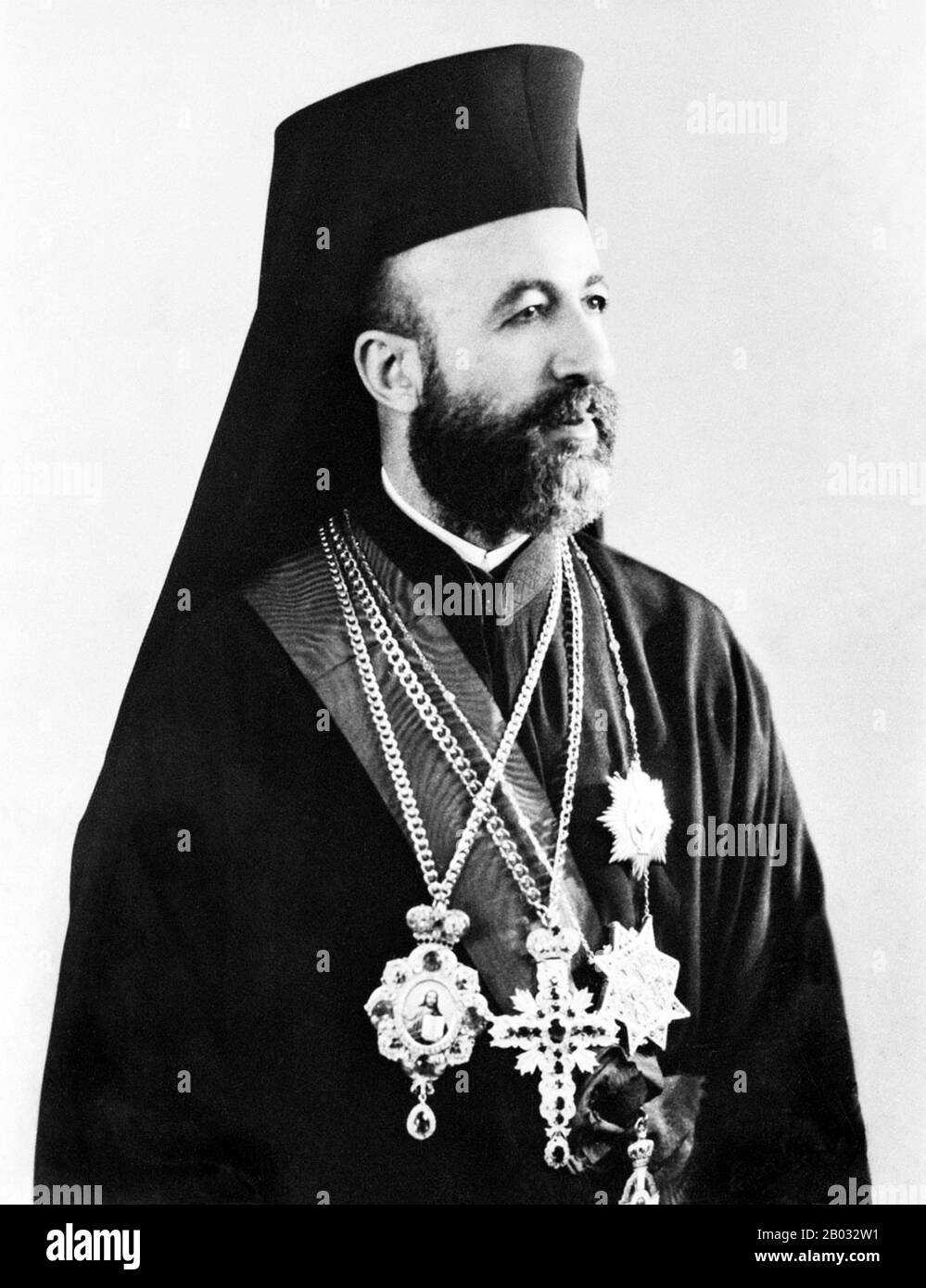 Makarios III., geboren als Michail Christodoulou Mouskos (13. August 1913 - 3. August 1977), war Erzbischof und Primas der autokephalen Kirche Zyperns, einer Griechisch-orthodoxen Kirche (1950-1977), und der erste Präsident der Republik Zypern (1960-1974 und 1974-1977). In seinen drei Amtszeiten als Präsident Zyperns (1960-1977) überlebte er vier Mordanschläge und einen Putsch von 1974. Stockfoto