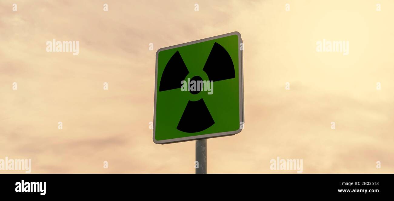 Ein Straßenschild Mit Radioaktivität und chemischen Gefahren mit giftigen Wolken im Hintergrund: Umweltverschmutzung und Gefahrenkonzept Stockfoto