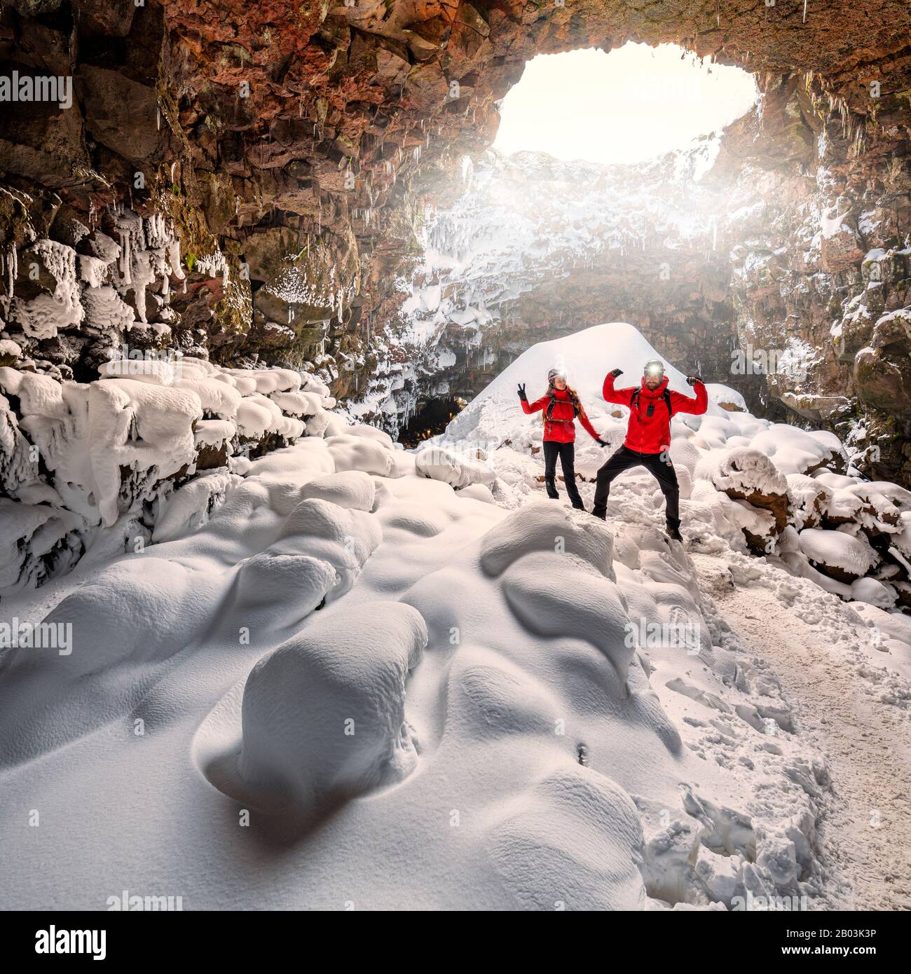 Raufarholshellir Lava Tunnel, Island. Eine der längsten Lavaröhren in der Nähe von Reykjavik, Island Stockfoto