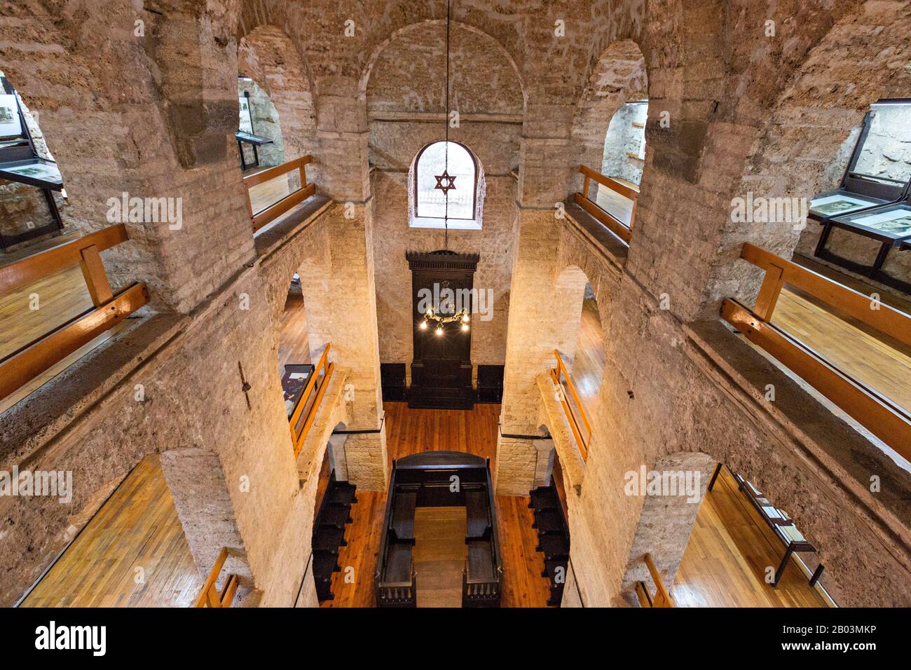 Innenraum der ältesten Synagoge in Sarajevo, Bosnien und Herzegowina Stockfoto