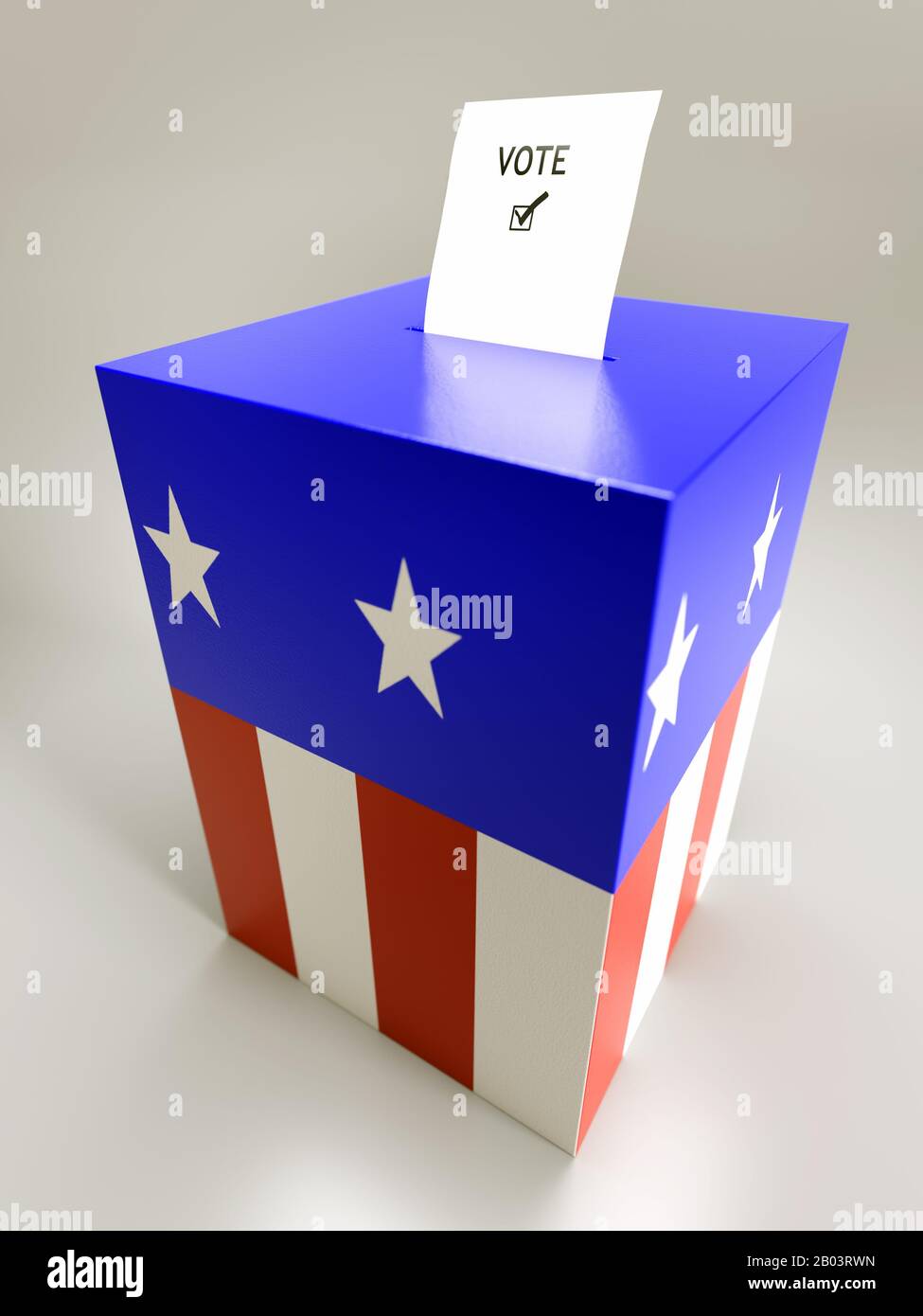 Wahlkarte halb in Wahlurne eingesetzt, die in amerikanischen Flaggenstars und Streifenfarben über hellgrauem Hintergrund gemalt wurden Stockfoto