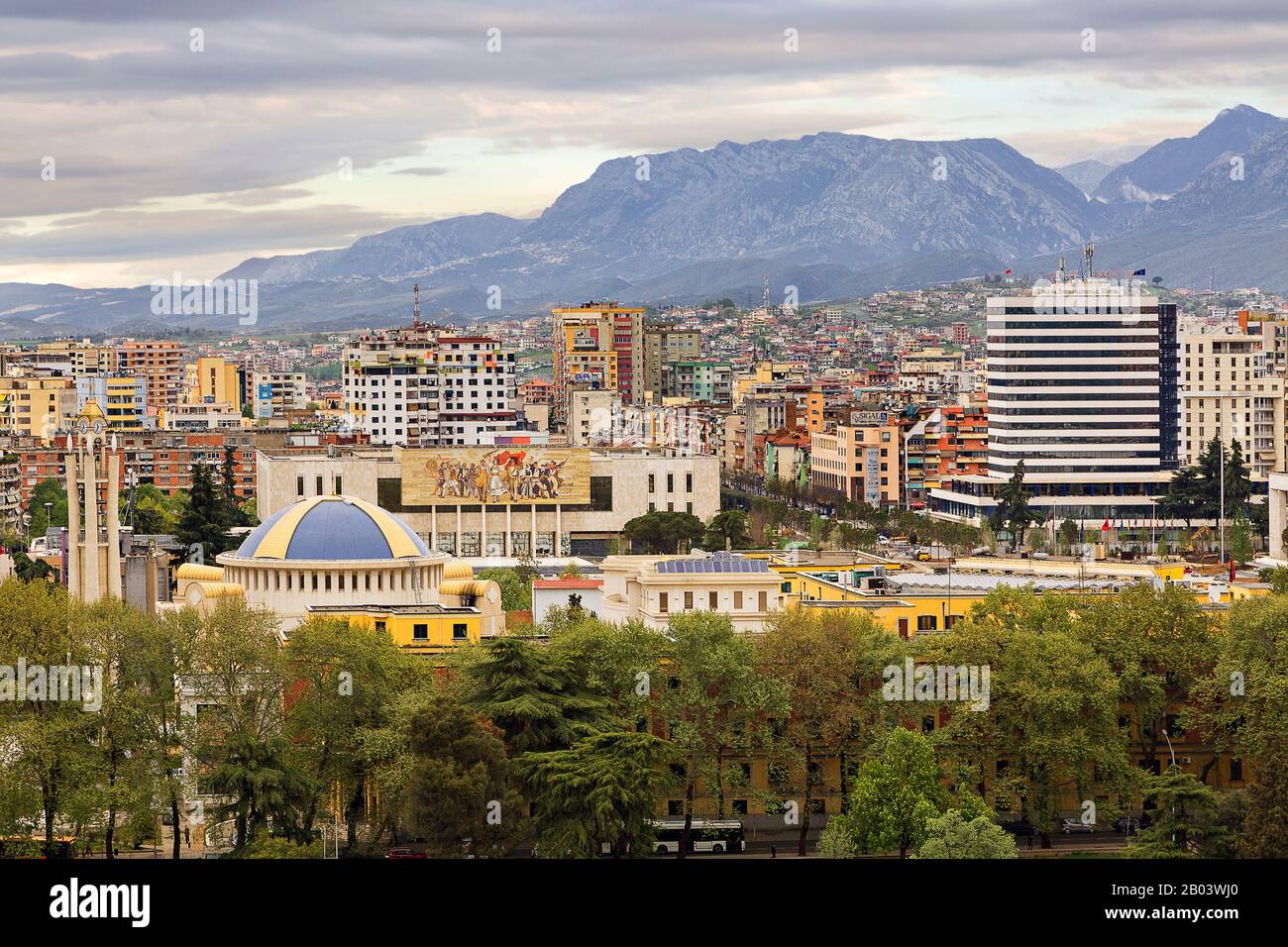 Blick auf die Hauptstadt Albaniens, in Tirana, Albanien Stockfoto