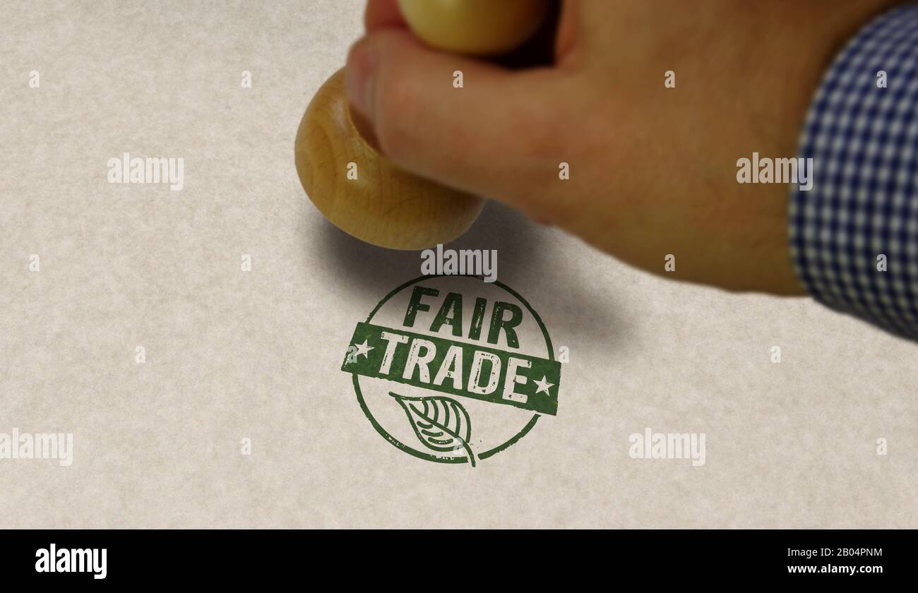 Fair-Trade-Stempel und Stempelhand. Ethisches Geschäft, grüner Handel, nachhaltige Wirtschaft und umweltverträgliches Pflegekonzept. Stockfoto