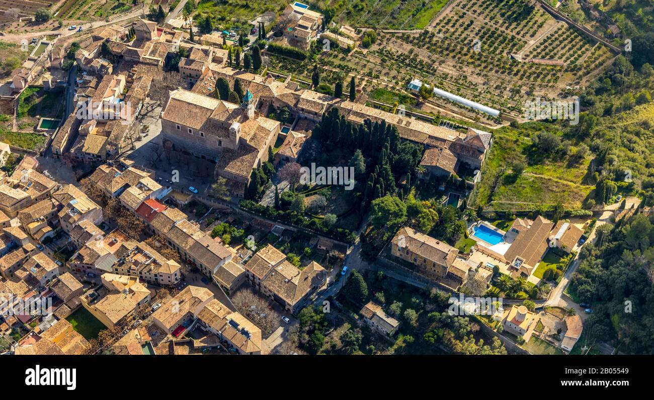 Luftbild, Kloster der Kartäuserorden, Museum Cartoixa de Valldemossa, Museum Frédéric Chopin i George Sand, Museu Municipal de Valldemossa, Pa Stockfoto