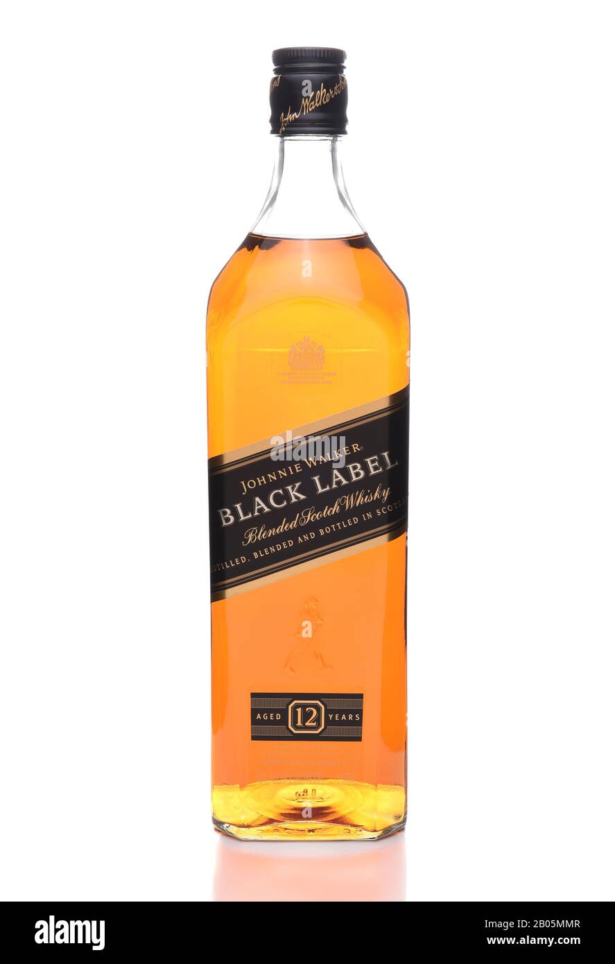 Irvine, KALIFORNIEN - 10. JULI 2017: Johnnie Walker Black Label. Eine 70-probeweise Mischung aus etwa 40 Whiskys, die jeweils mindestens 12 Jahre alt sind. Stockfoto