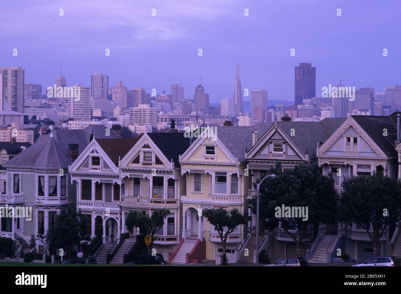 USA, KALIFORNIEN, SAN FRANCISCO, VIKTORIANISCHE HÄUSER, "PAINTED LADIES" Stockfoto