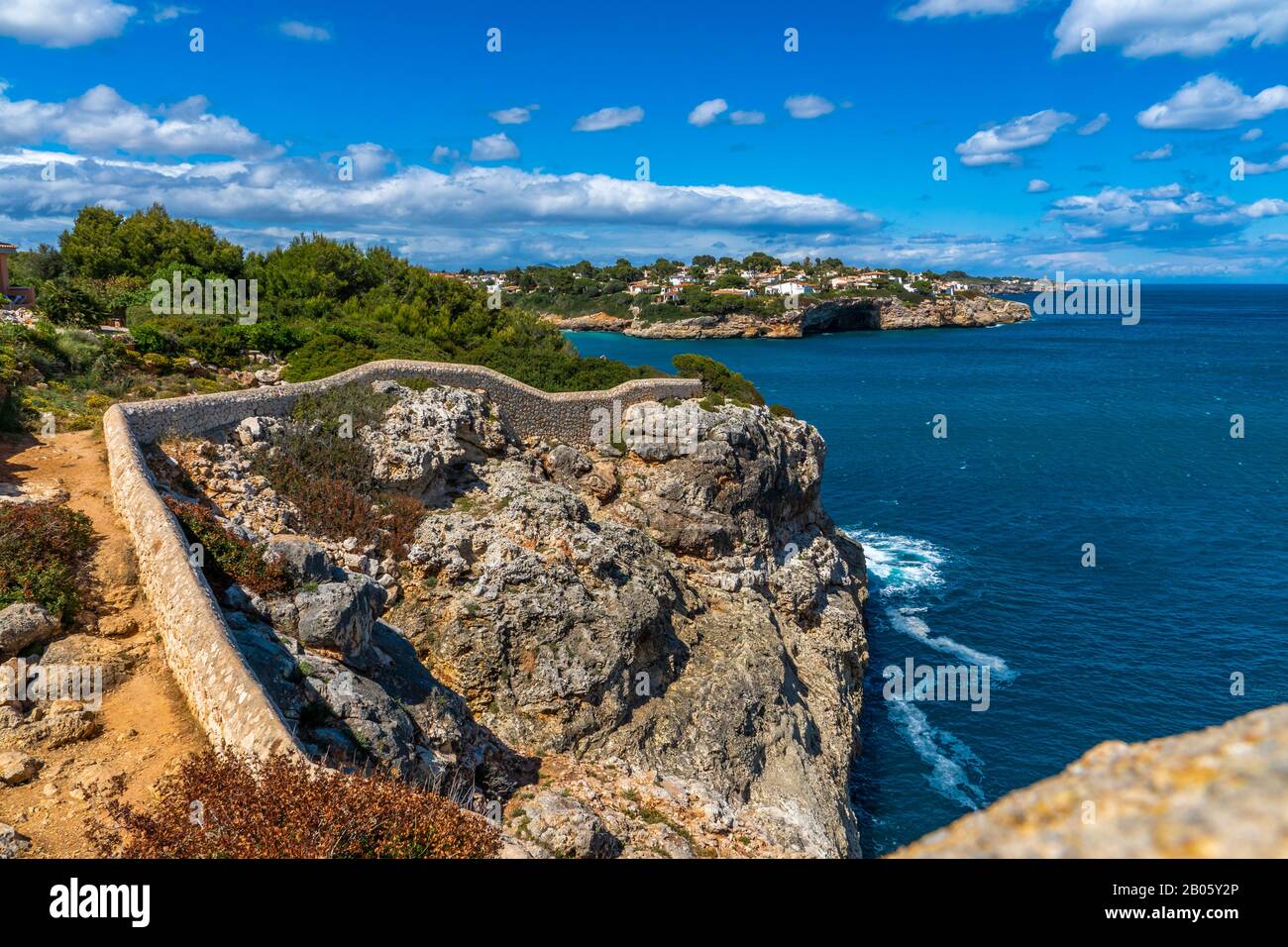 Cala Mendia Strand Urlaub Sommer blauer Himmel Stockfoto