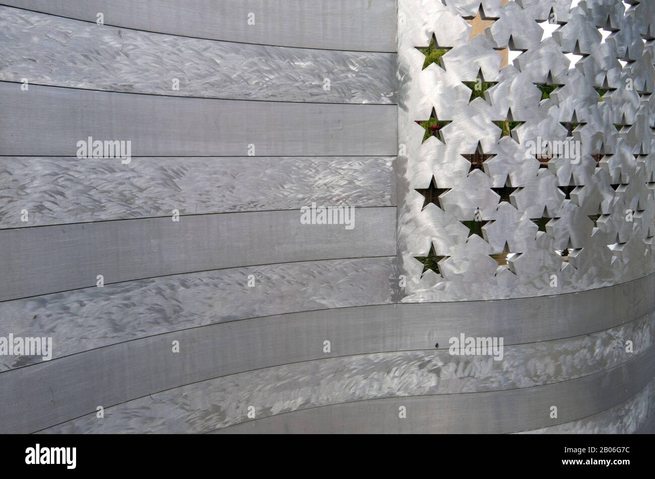 USA, WASHINGTON STATE, SPOKANE, RIVERFRONT PARK, ALUMINIUMBANK (AMERIKANISCHE FLAGGE) KUNST Stockfoto