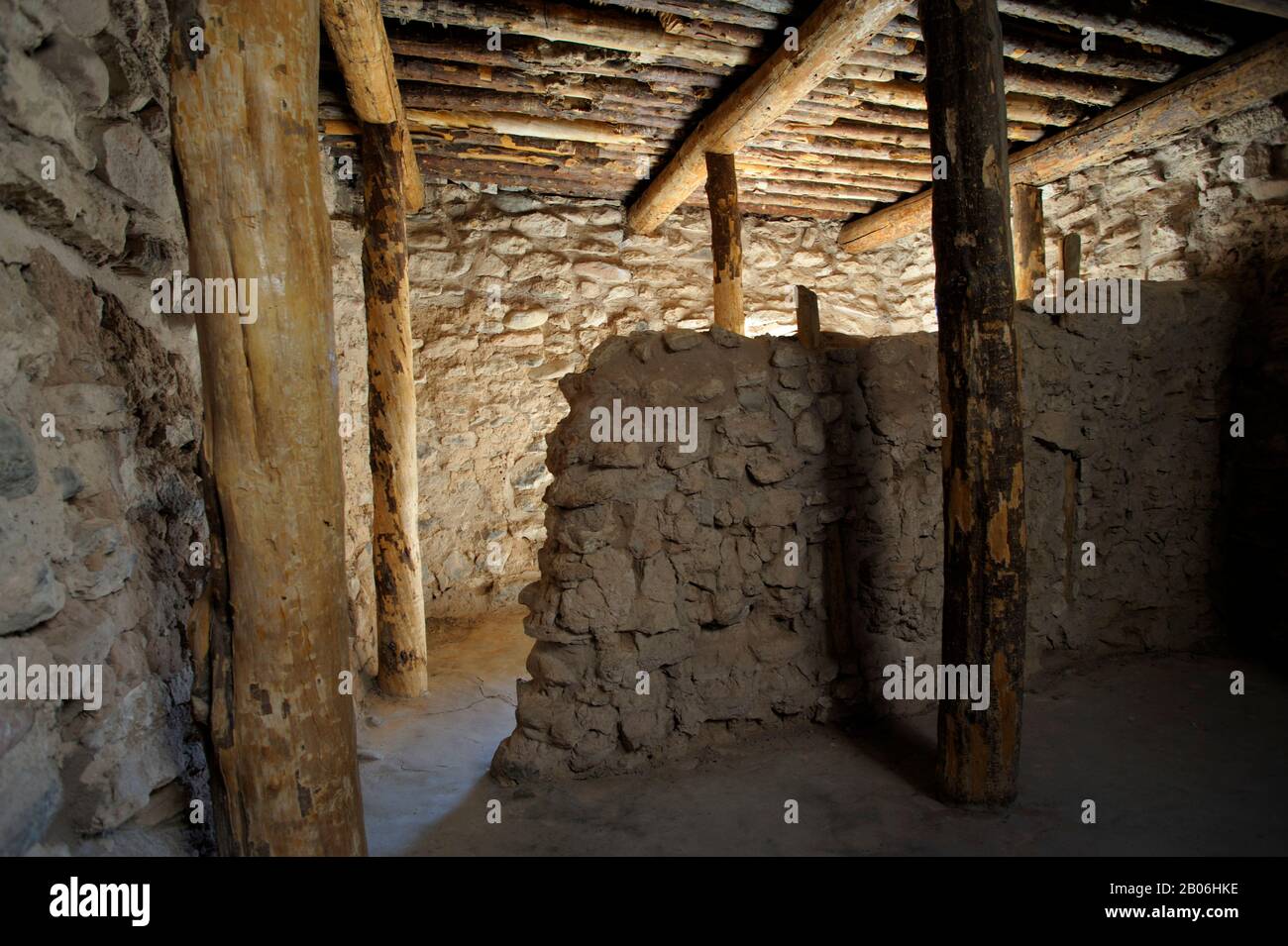 USA, ARIZONA, VERDE VALLEY, TUZIGOOT NATIONAL MONUMENT, SOUTHERN SINAGUA VILLAGE (PUEBLO) ZWISCHEN 1125 UND 1400 ERBAUT, INTERIEUR Stockfoto