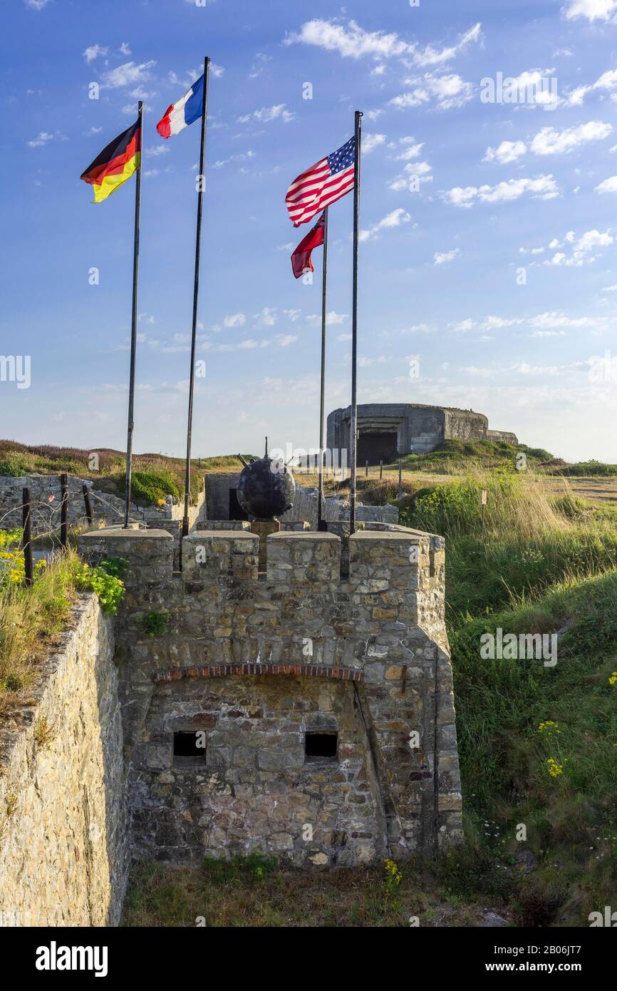 Bunkeranlagen aus dem 2. Weltkrieg, Atlantic Battle Memorial Museum, Camaret-sur-Mer, Department Finistere, Frankreich Stockfoto