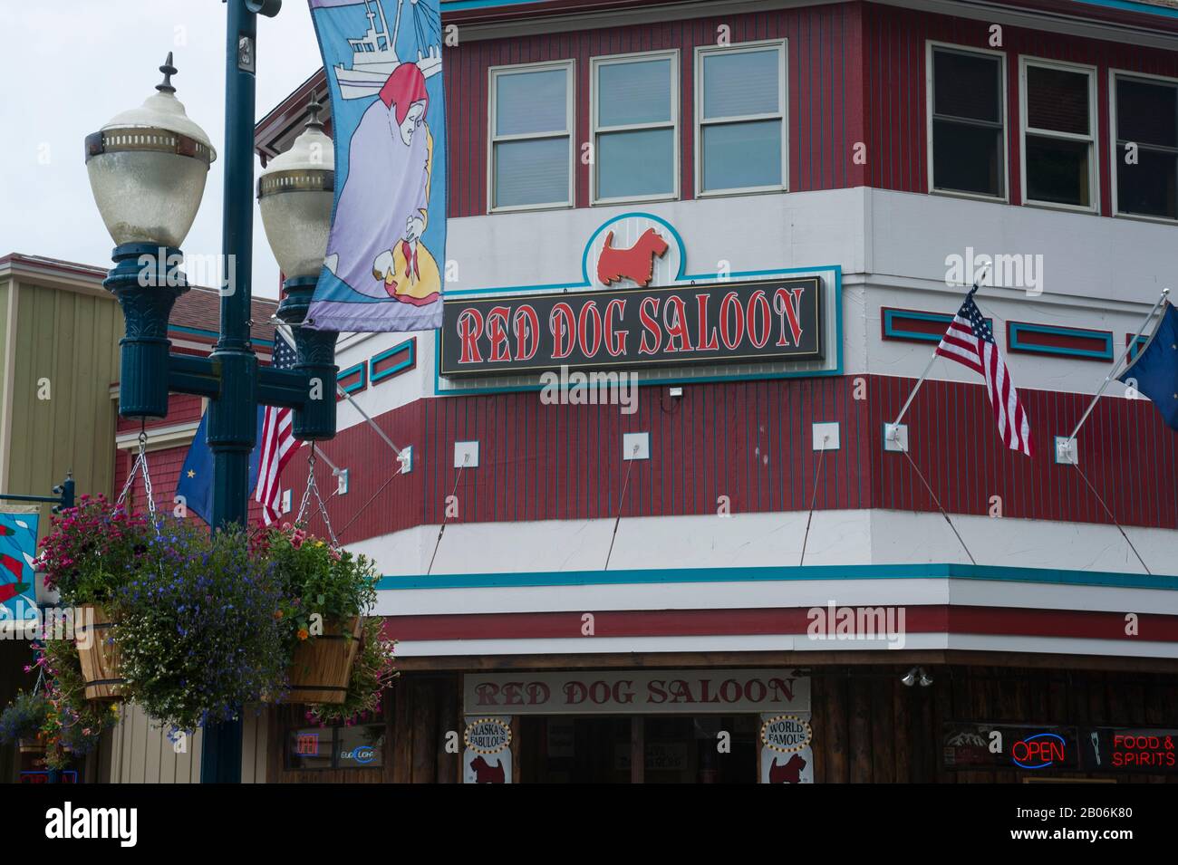 Detail des historischen Red Dog Saloon in der Innenstadt von Juneau, Alaska, USA Stockfoto