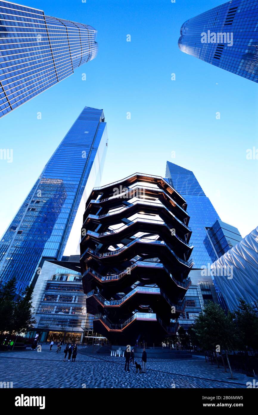 Das Schiff, begehbare Kunstwerke in den Hudson Yards des britischen Designers Thomas Heatherwick, Manhattan, New York City, New York State, USA Stockfoto