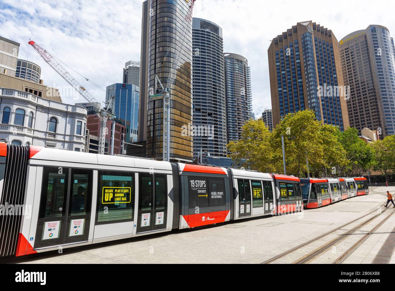 Das Stadtzentrum von Sydney Australia und die Straßenbahn der CBD-Stadtbahn am Circular Quay in Sydney, Australien Stockfoto