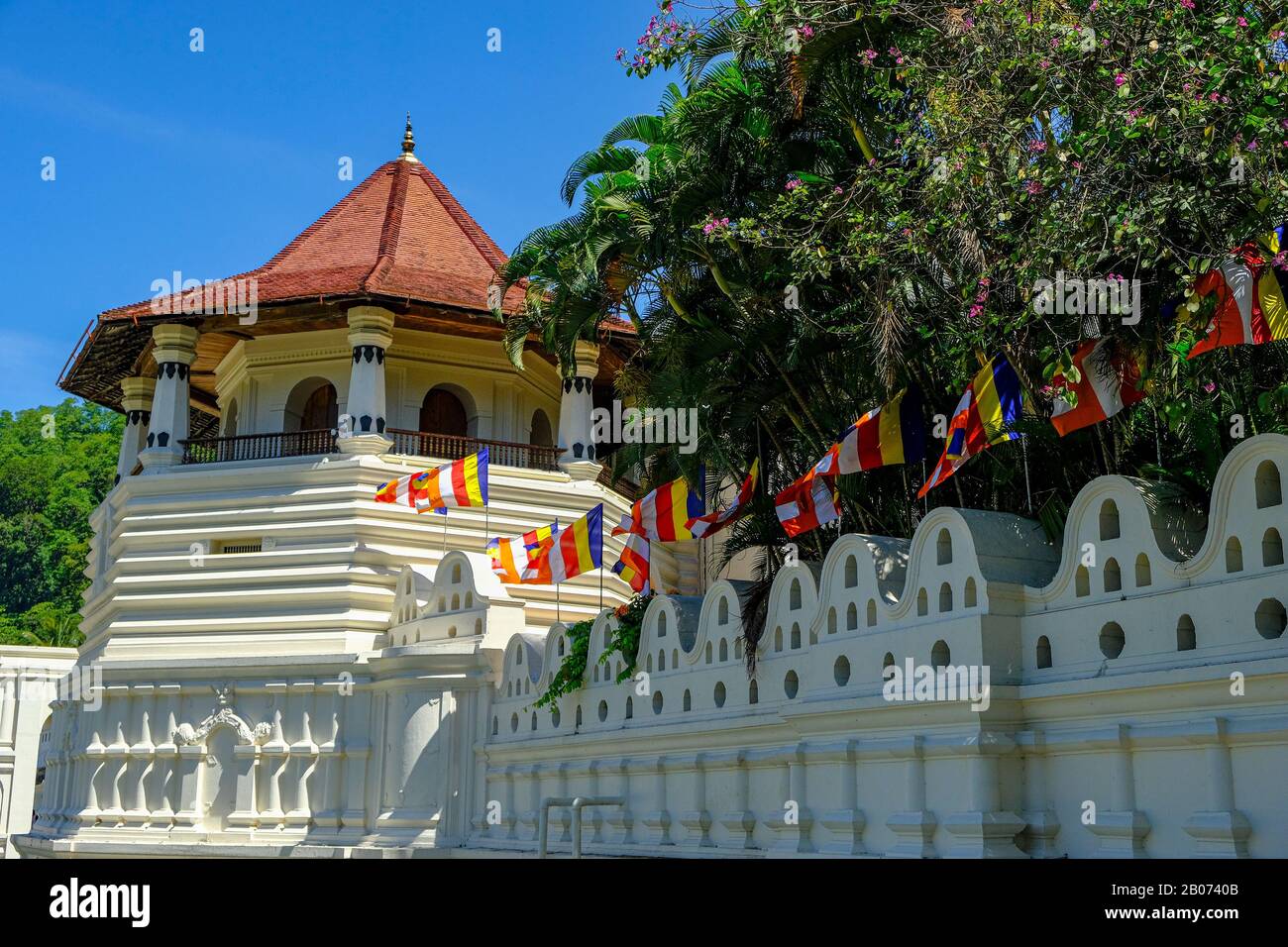 Tempel des Zahns des Buddha in Kandy, Sri Lanka. Stockfoto