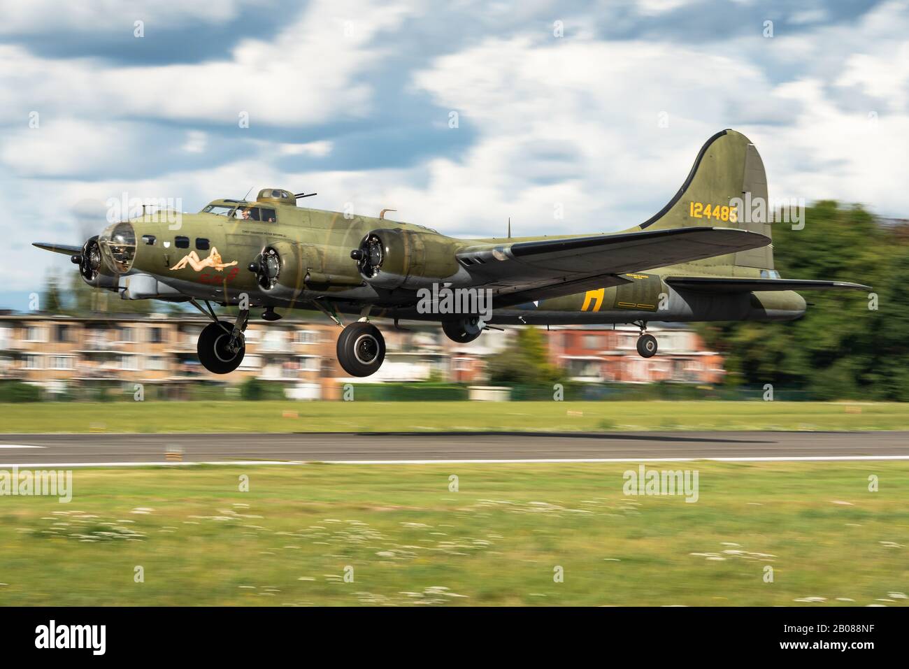 Der schöne schwere Bomber Boeing B-17 Flying Fortress 'Sally B' wurde in den 1930er Jahren für das United States Army Air Corps (USAAC) entwickelt. Stockfoto