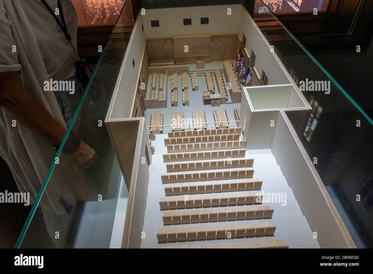 Modell des neu entwickelten Gerichtsgebäudes im Memorium Nürnberg Trials, Nürnberg, Bayern, Deutschland. Stockfoto