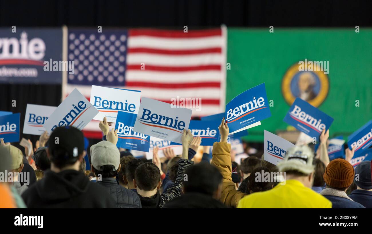 Tausende von Anhängern versammeln den Tacoma Dome für eine Kundgebung mit US-Senator Bernie Sanders IN Tacoma, Washington am Montag, 17. Februar 2020. Sanders kandidieren für die demokratische Nominierung 2020 für den präsidenten gegen ein überfülltes Kandidatenfeld. Stockfoto