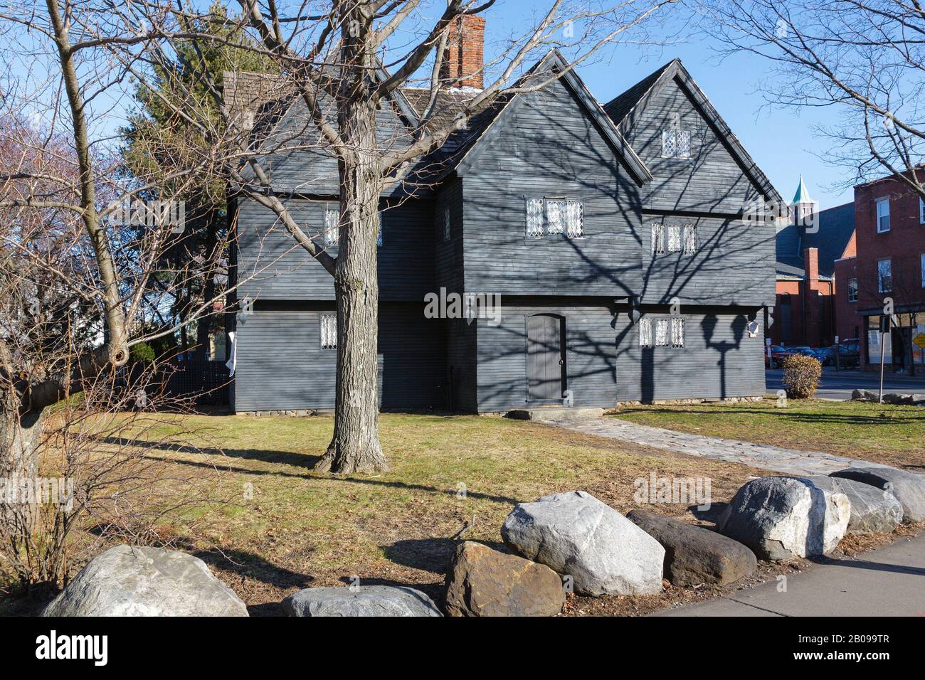 Salem Witch House in Salem, Massachusetts. Obwohl es als das Salem Witch House bekannt ist, war dies die Heimat von Jonathan Corwin, Stockfoto
