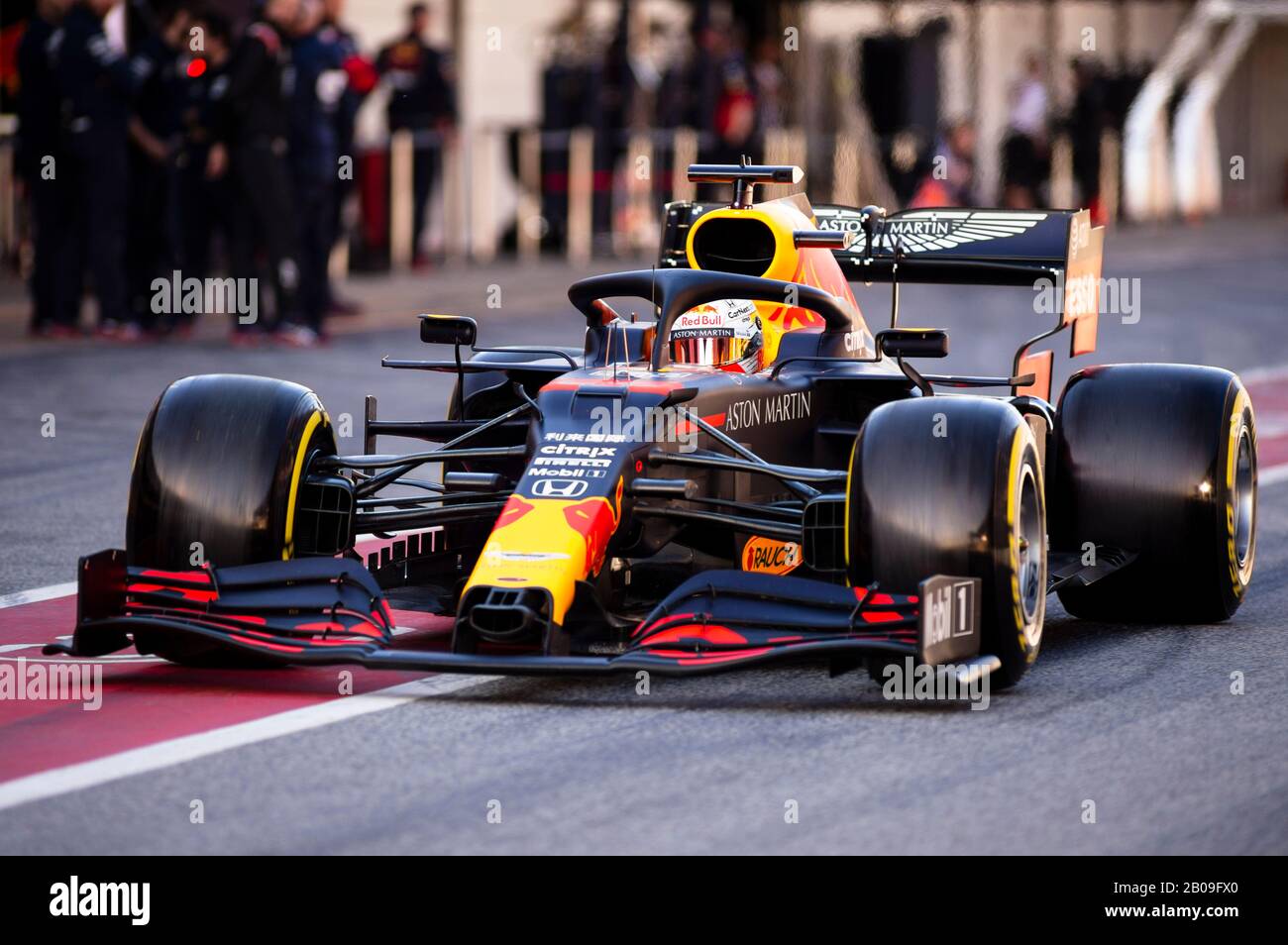 Februar 2020; Circuit De Barcelona, Barcelona, Katalonien, Spanien; Formel-1-Vorsaisontest Ein; Max Verstappen fuhr das Red Bull Racing Team RB16 während der Formel-1-Testtage auf dem Circuit de Catalunya auf Kurs Stockfoto