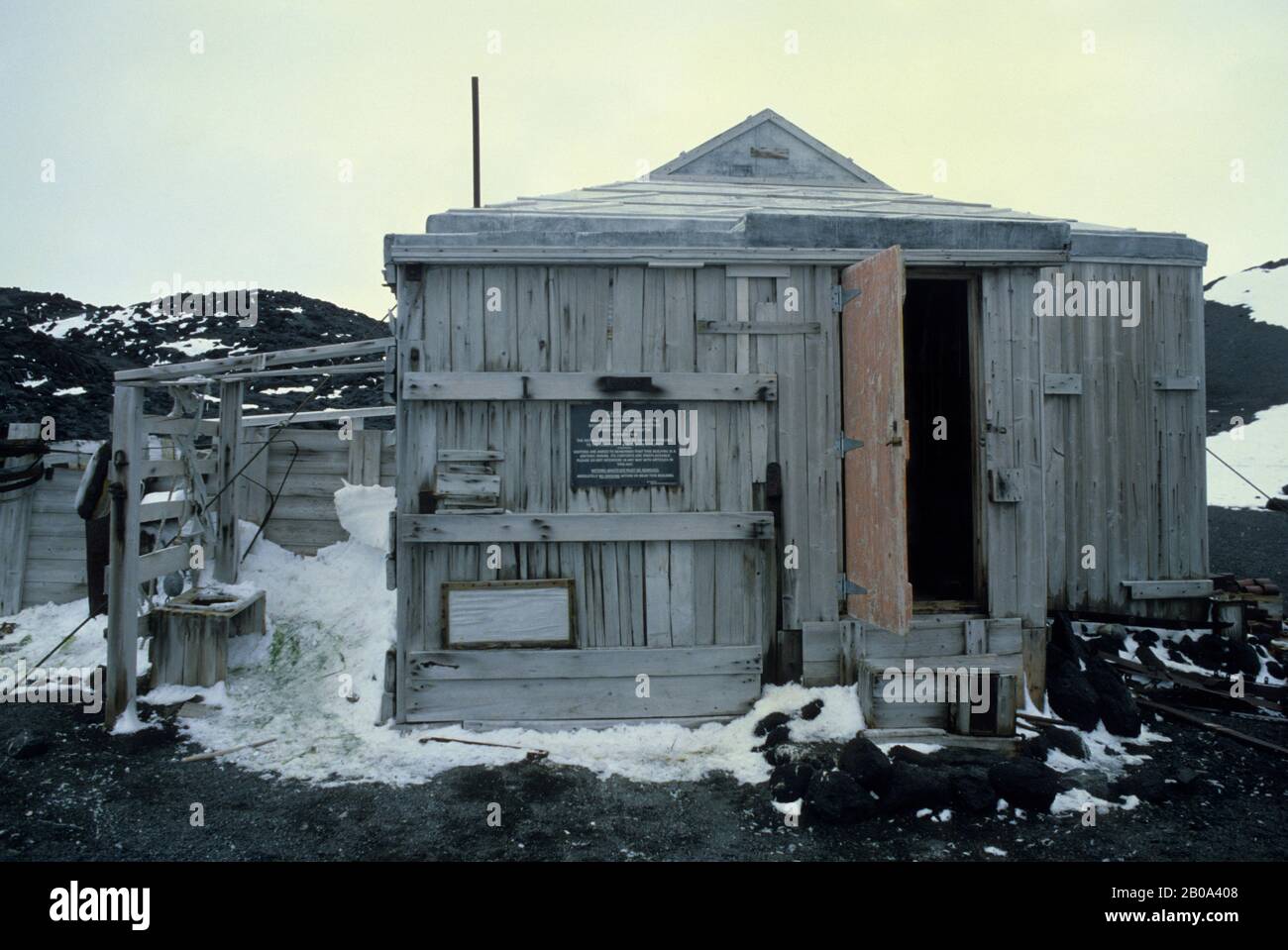 ANTARKTIS, ROSS SEA, MC MURDO SOUND, CAPE ROYDS, SHACKELTON'S HÜTTE Stockfoto ANTARKTIS, ROSS SEA, MC MURDO SOUND, CAPE ROYDS, SHACKELTON'S HÜTTE Stockfoto