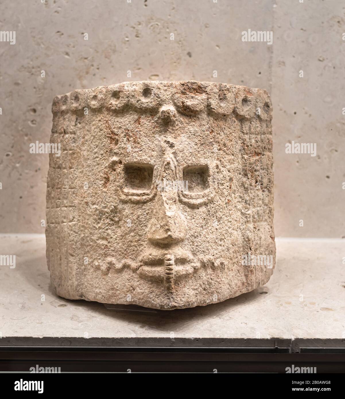 Steinskulptur der Gottheit Maya. Maya Museum, Merida, Yucatan. Stockfoto