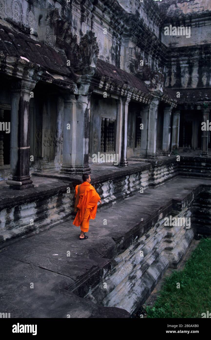 KAMBODSCHA, ANGKOR WAT, MÖNCH Stockfoto