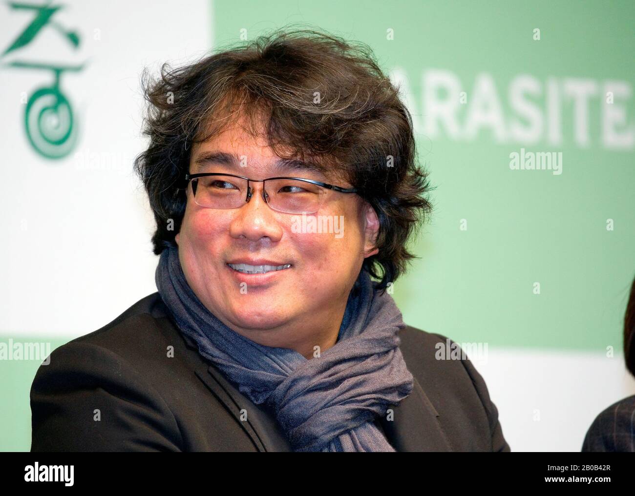 Bong Joon-Ho, 19. Februar 2020: Bong Joon-Ho, südkoreanischer Regisseur des Oscar-prämierten Films "Parasite", nimmt an einer Pressekonferenz in Seoul, Südkorea Teil. Der koreanische schwarze Comedy-Thriller gewann am 9. Februar 2020 vier Oscar-Titel bei der Oscarverleihung und wurde damit der erste nicht englischsprachige Film, der das beste Bild in seiner 92-jährigen Geschichte aufgenommen hat. Credit: Lee Jae-Won/AFLO/Alamy Live News Stockfoto