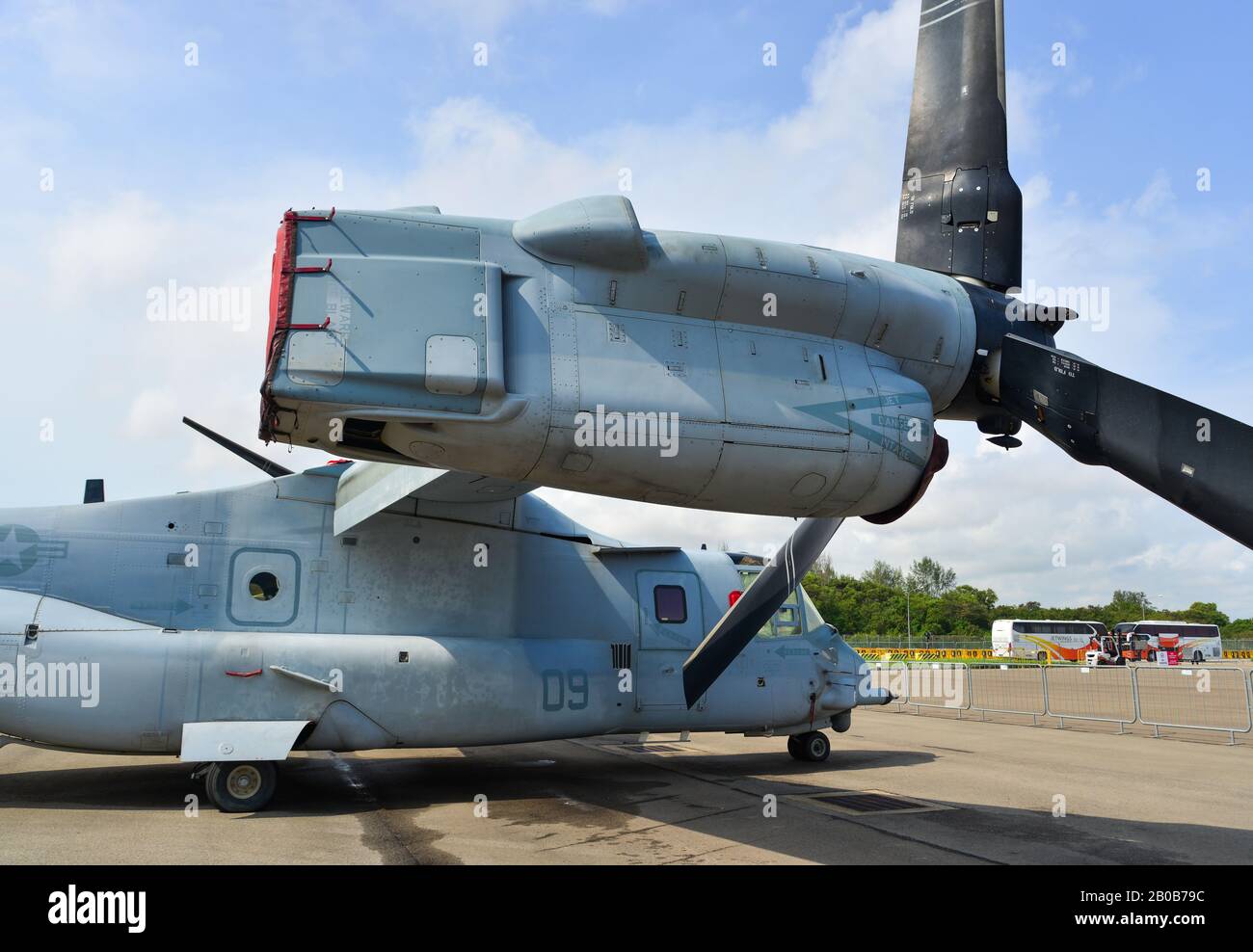 Singapur - 12. Februar 2020. Bell Boeing V-22 Osprey vom US Marine Corps zur Anzeige in Changi, Singapur. Die Verteidigungskosten steigen, insbesondere im Eas Stockfoto