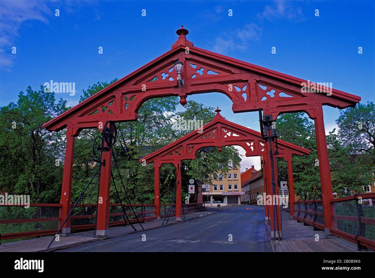 NORWEGEN, TRONDHEIM, GAMLE BYBRO ALTSTADTBRÜCKE, 1861 Stockfoto