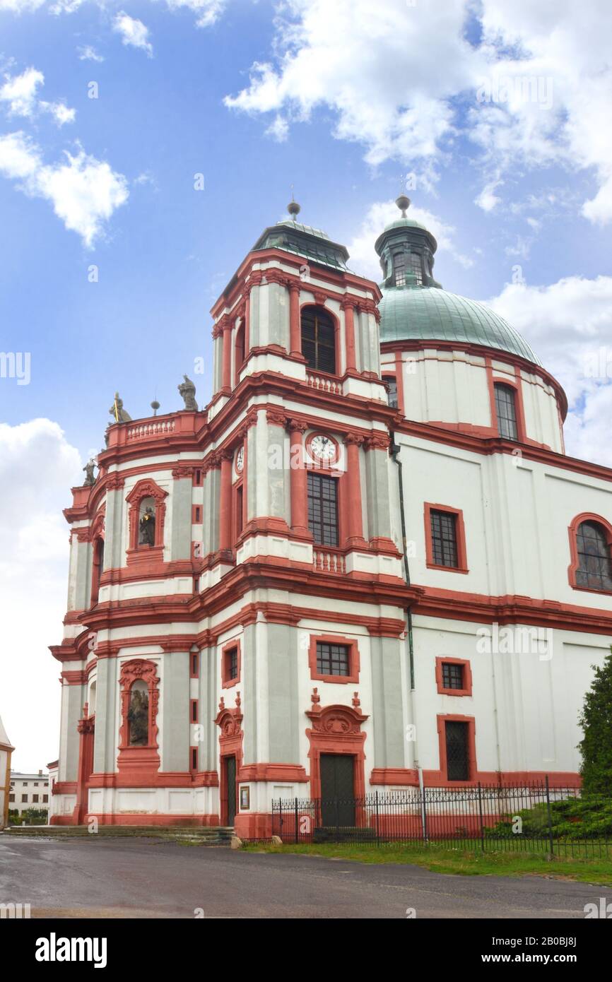 Christlicher Tempel in Jablonne / Podjestedi Stockfoto