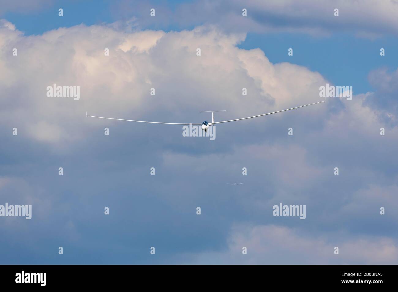 Segelflieger fliegen in den Himmel, Deutschland Stockfoto Segelflieger fliegen in den Himmel, Deutschland Stockfoto