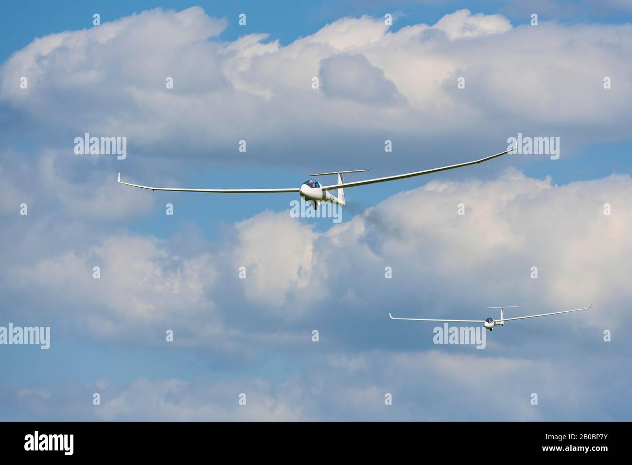 Segelflieger fliegen in den Himmel, Deutschland Stockfoto Segelflieger fliegen in den Himmel, Deutschland Stockfoto