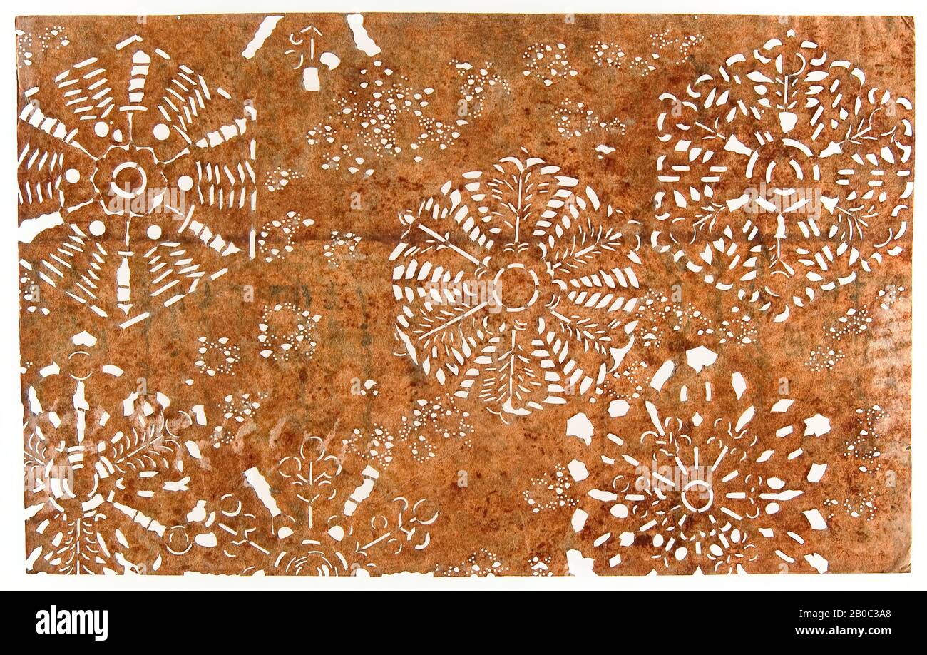 Unbekannter Künstler (Japanisch), ohne Titel (japanische Kata-gami [Papierstapelei]), n.d., japanisches Papier (Mulberry ?), 8 1/4 Zoll x 13 Zoll (20,96 x 33,02 cm Stockfoto