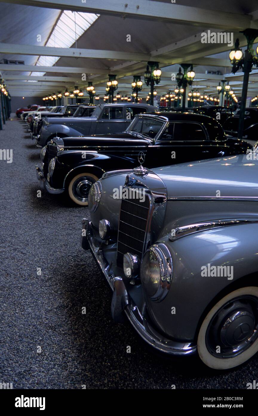 FRANKREICH, ELSASS, MÜLHAUSEN, NATIONALMUSEUM FÜR AUTOMOBILE, MERCEDES-OLDTIMER Stockfoto
