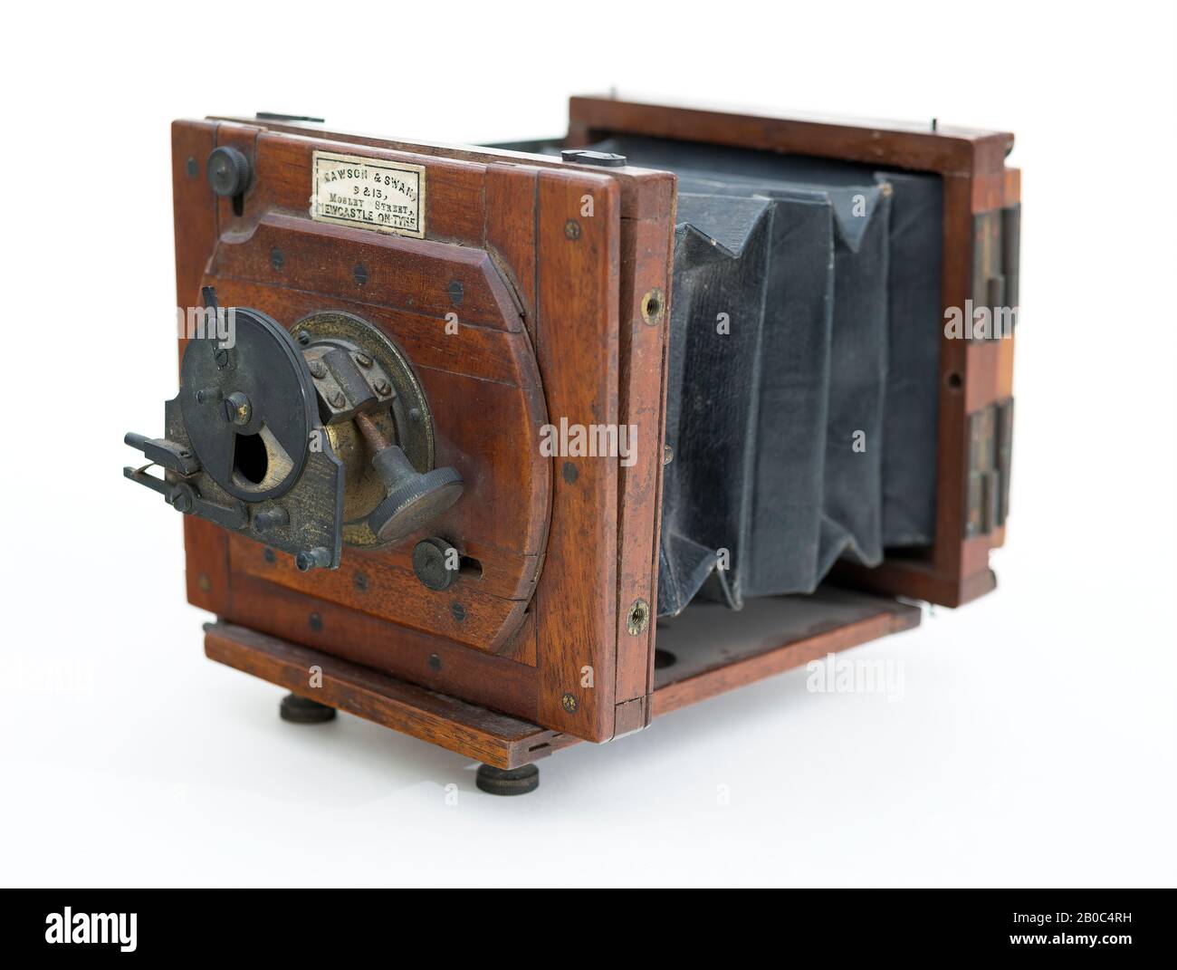 Mawson & Swan, Hand-Held-Kamera (Winslow Homers Kamera), CA. Gehäuse aus Mahagoni und Messing und Rahmen und Teile aus Mahagoni Glasplatte Stockfoto